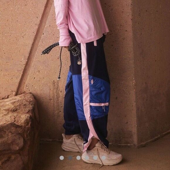 FP Movement Trailhead Trekkin Pants Blue and Pink L - Picture 1 of 7